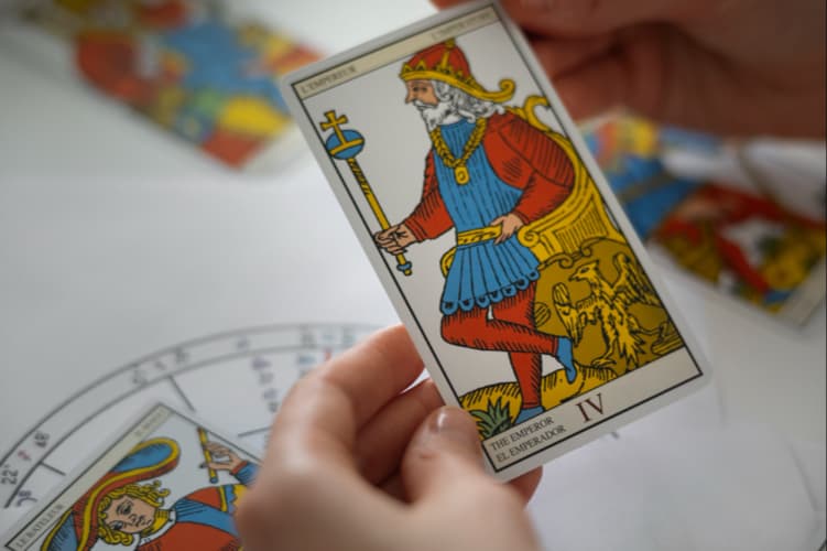 Tarot en león